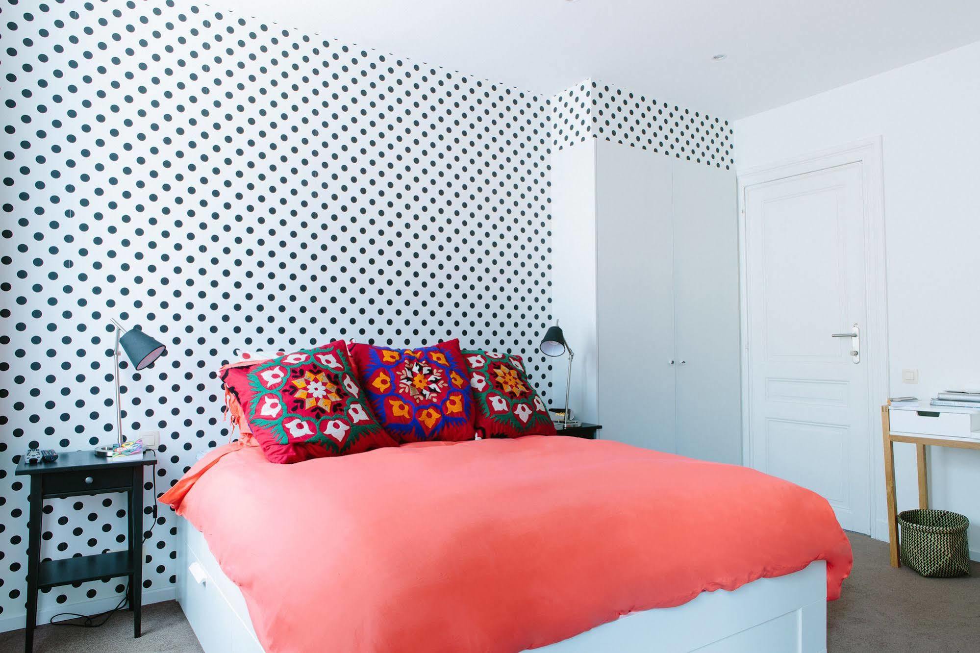 B&B Place Jourdan Etterbeek ภายนอก รูปภาพ